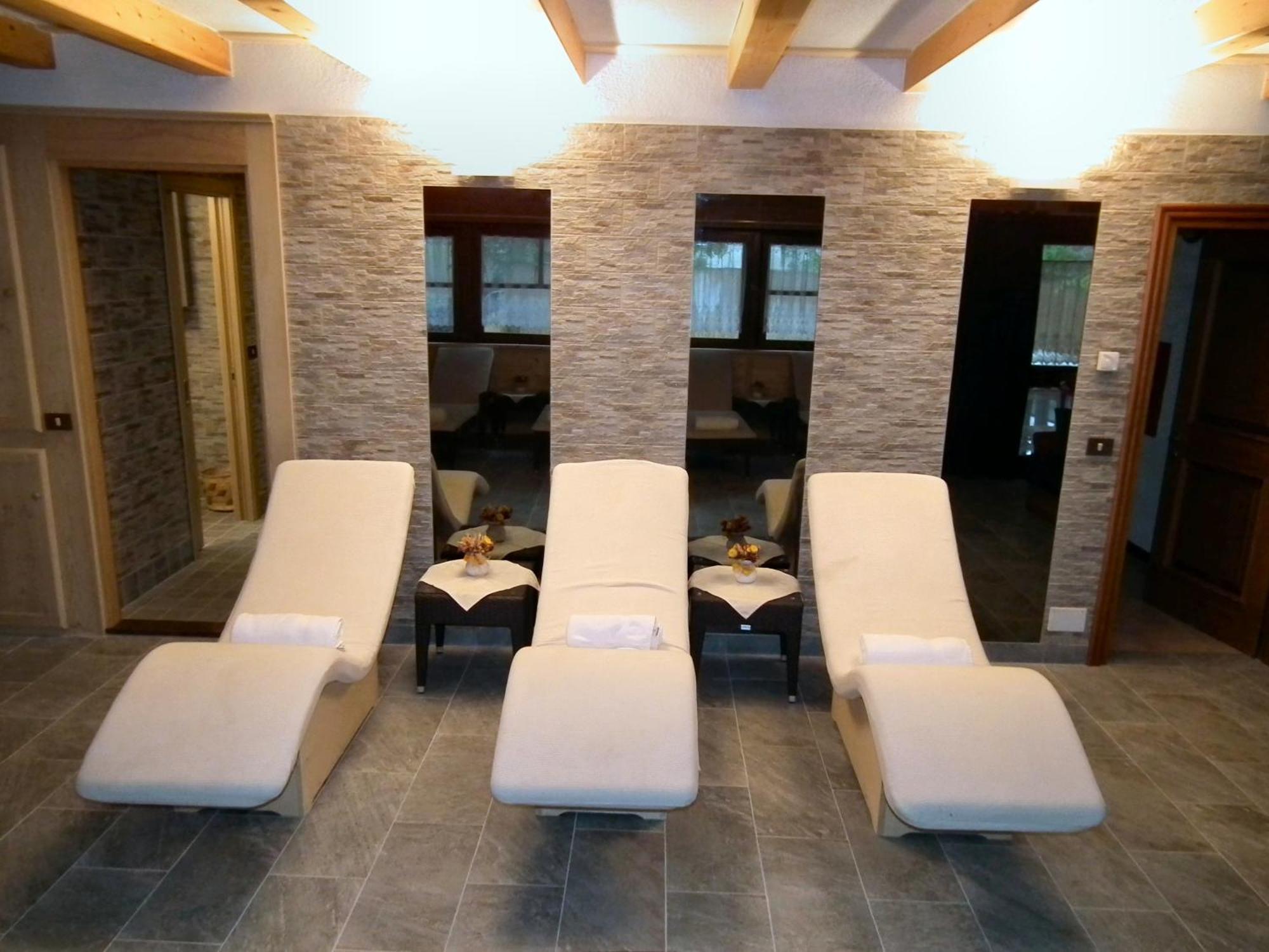 Hotel Al Pelmo Wellness Pieve di Cadore Exterior foto